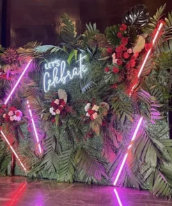 Décor « Let’s Celebrate » avec Mur Végétal