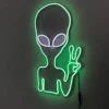 Alien Paisible