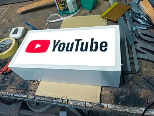 Caisson Lumineux YouTube